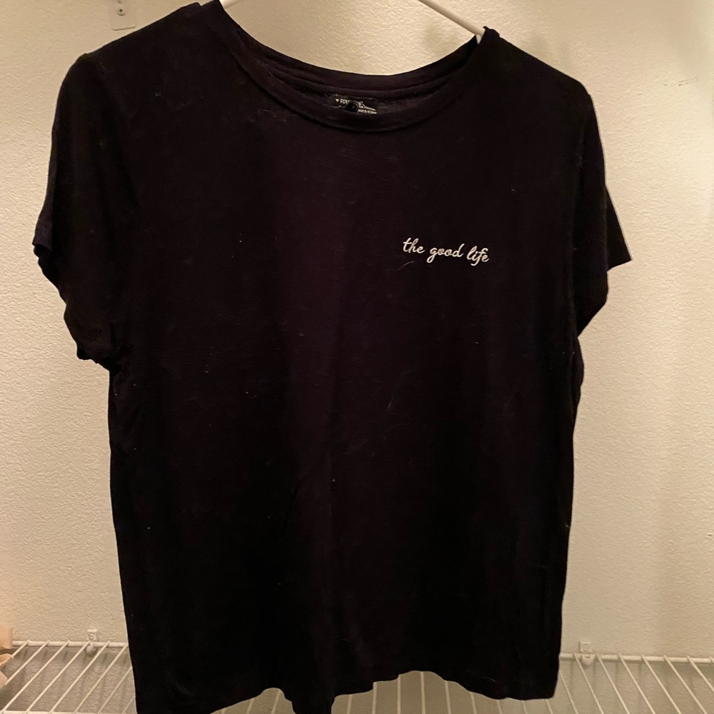 Forever 21 Black Crop/Shirt with wording